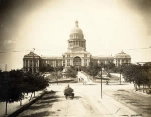 Photograph looking up Congress to the Capitol from 10th Street
