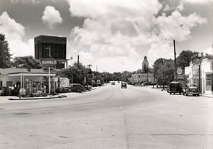 Photograph of intersection of Guadalupe and 29th Street