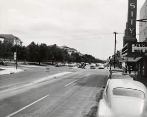 Photograph of intersection of 24th Street and Guadalupe